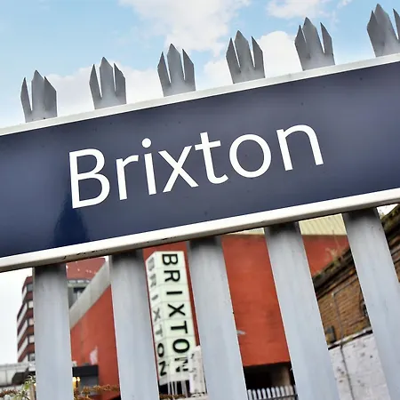 Guest house Where To Sleep - Brixton High Street London