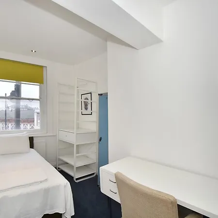Where To Sleep - Brixton High Street 3*