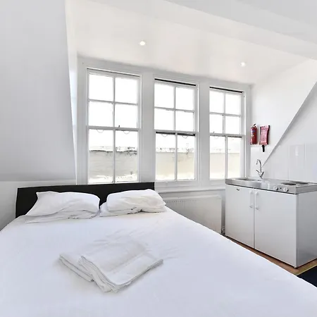 Where To Sleep - Brixton High Street Guest house 3*