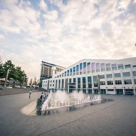 Hotel - Wembley International 3*