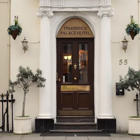 Hotel Pembridge Palace 3*