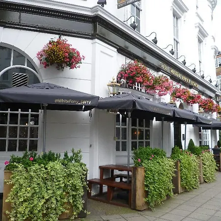 Publove @ The White Ferry, Victoria * London