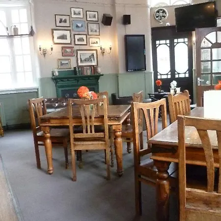 Publove @ The White Ferry, Victoria London