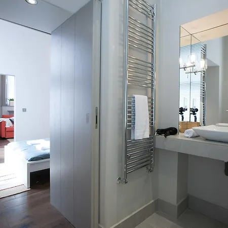 Emperors Gate By Allo Housing Apartment London