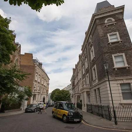 Apartment Emperors Gate By Allo Housing London