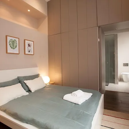Emperors Gate By Allo Housing Apartment