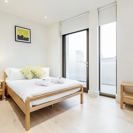 Staylux Waterloo Apartment London