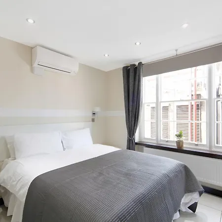 Apartment Bryanston *