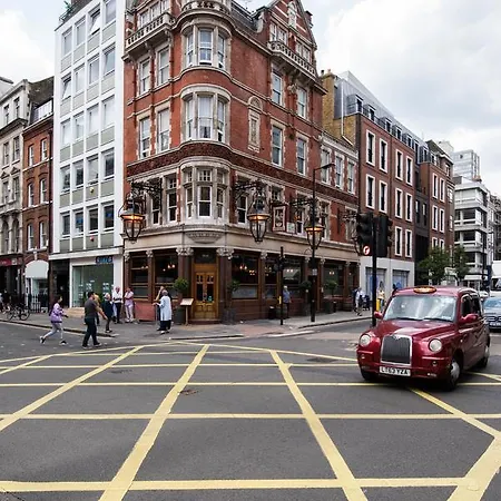 Sonder Oxford Circus