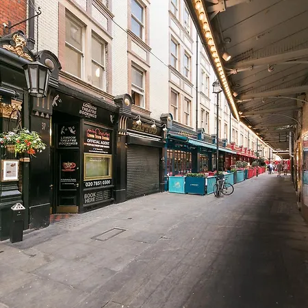 Native Covent Garden Apartment