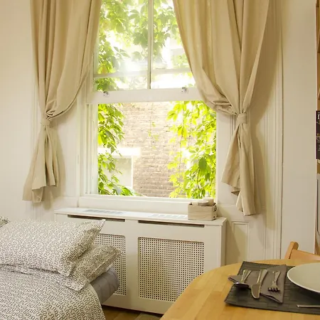 Irwin At Notting Hill Apartment London