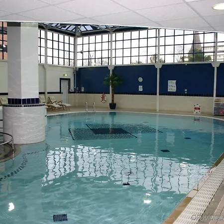 Hotel Holiday London Sutton By Ihg