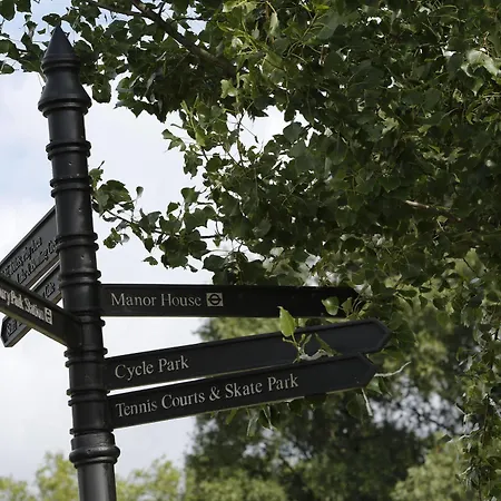 Western Highbury London