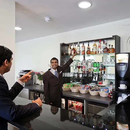 Western Highbury Hotel London