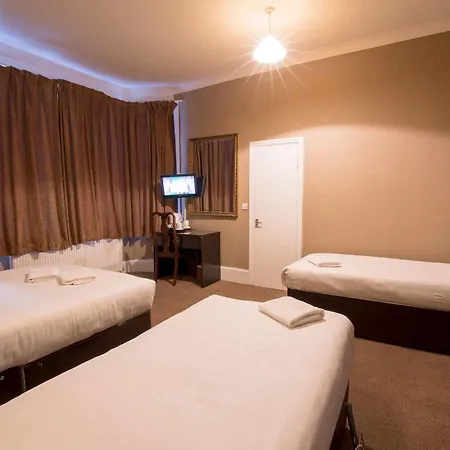 Hotel Banks Ilford