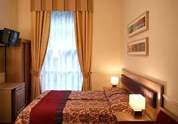 Kingswaypark At Park Avenue 3* Londra