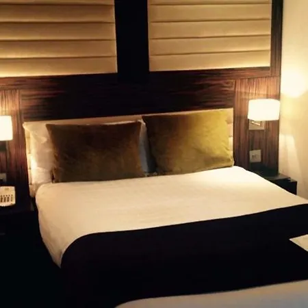 Maitrise Edgware Road - 4*
