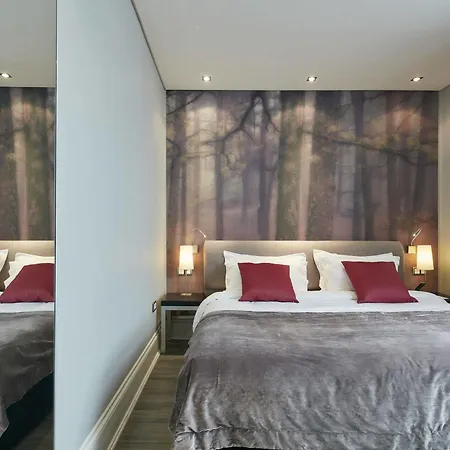 The Queens Gate Hotel