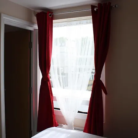 Earls Court Garden Hotel