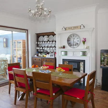 Bay Tree House 4* Barnet
