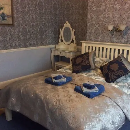 Bed & Breakfast Bay Tree House