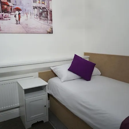 Hotel Bridge 3*