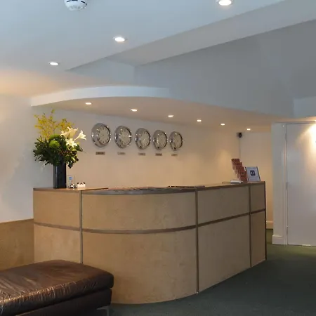 Hotel Bridge 3*