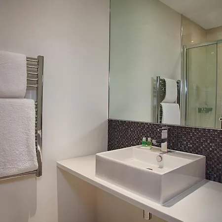 Tower Bridge Hotel 4*