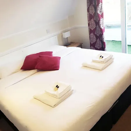 Hotel Gidea Park