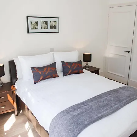 West End One Apartment
