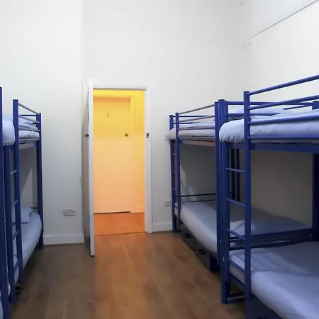 Saint Backpackers Londýn