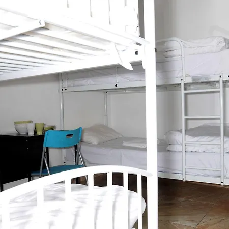 Abercorn House Hostel *