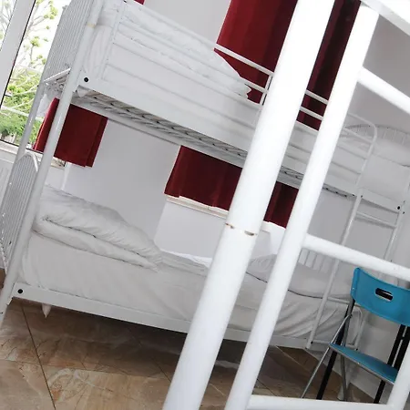 Hostel Abercorn House *