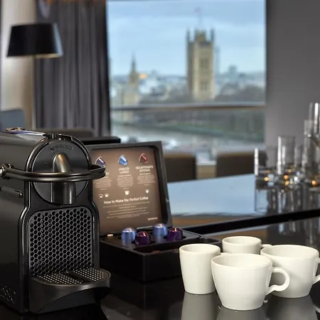 Plaza On The River 5* London