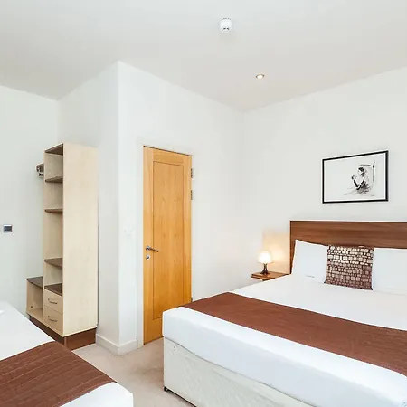 Hotel Avni Kensington 3*