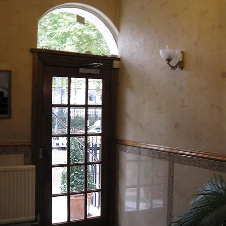 Hotel European 2*