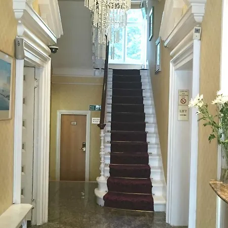 Lord Jim Kensington Hotel