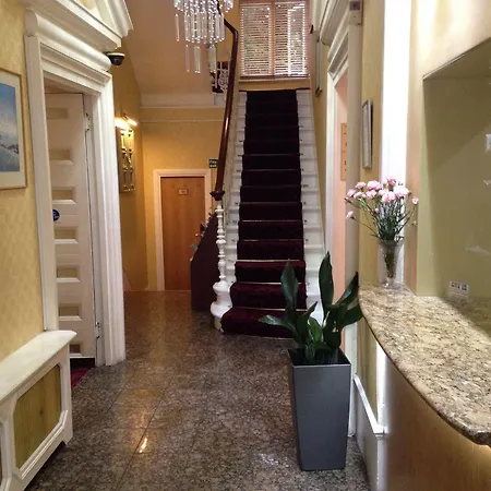 Hotel Lord Jim Kensington