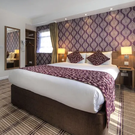 Continental Kensington Hotel