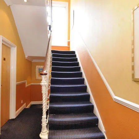Best Western Corona 3* London