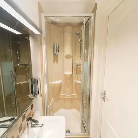 The Melita 4*