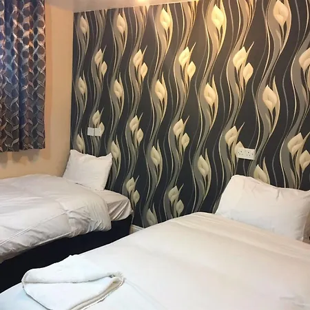 מלון Pacific London Heathrow 2*
