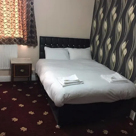 Pacific London Heathrow Southall