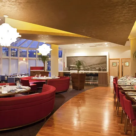 Novotel Bridge 4*