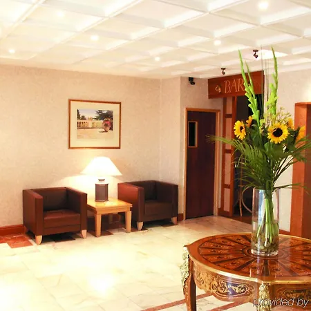 Norfolk Plaza 3* Londýn