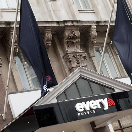 Thistle Piccadilly Hotell