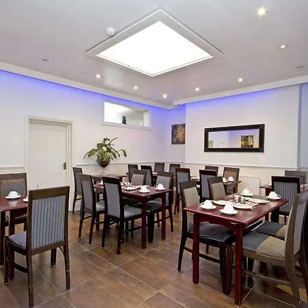 Admiral At Park Avenue Hotel