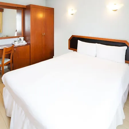 Hostel St Georgio Ilford