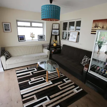 Manor House London 2* Woodford