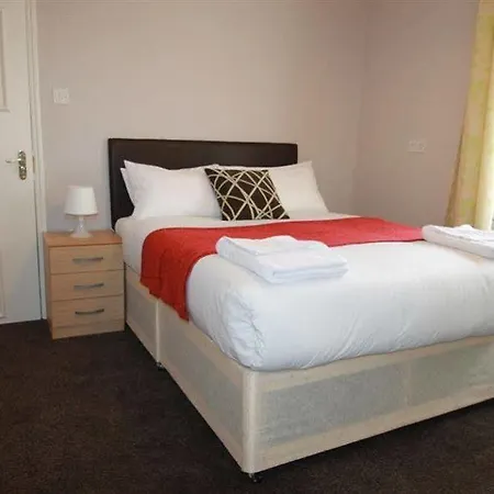 Manor House London 2*